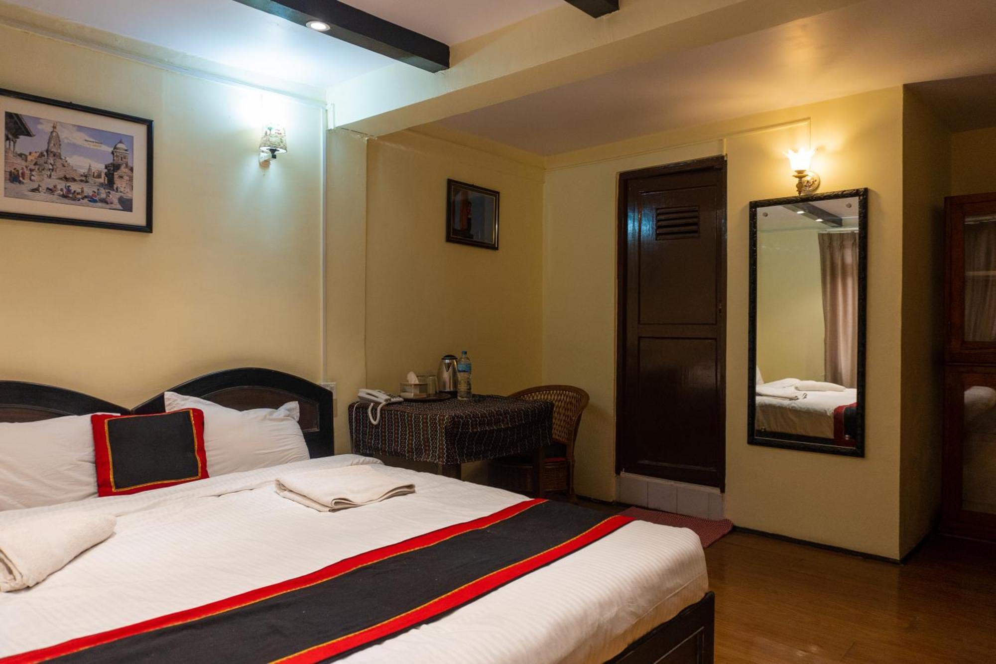 Tulaja Boutique Hotel Bhaktapur Luaran gambar